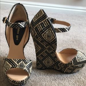 Steve Madden wedges